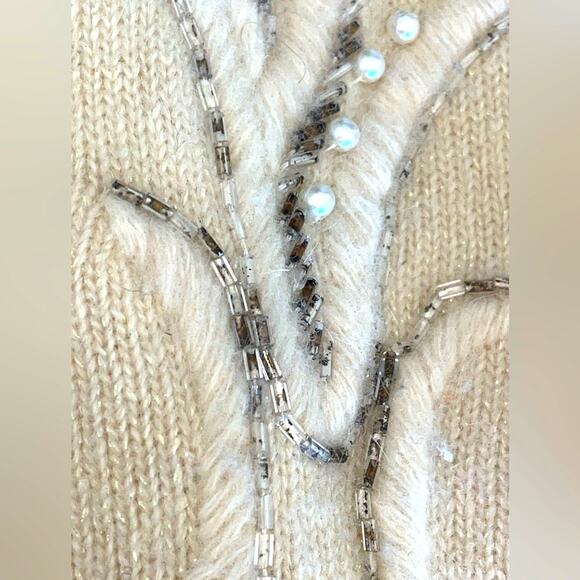 Vintage L'Eau Vive Cream Embellished Cardigan Sweater size Small - Picture 8 of 10